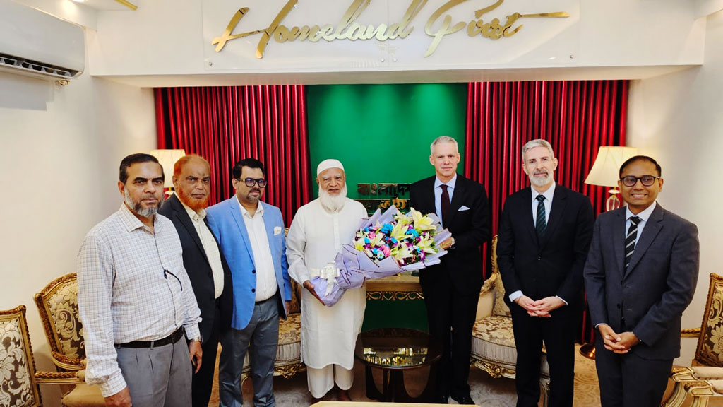 জামায়াত আমিরের সঙ্গে সুইস রাষ্ট্রদূতের সৌজন্য সাক্ষাৎ